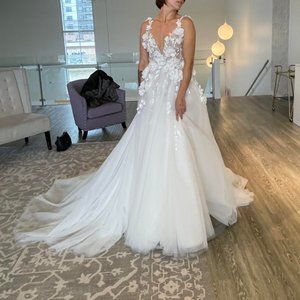 Dany Tabet Wedding Dress size 4